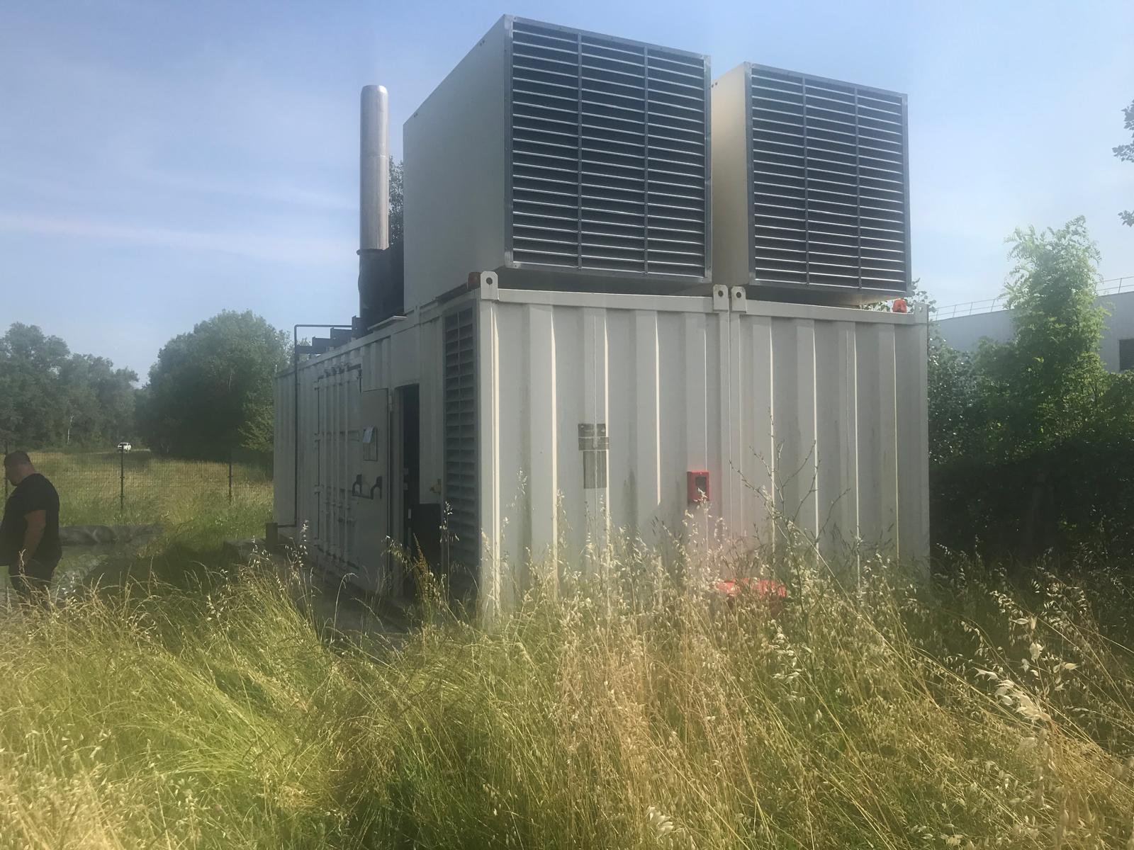 مولد بيركنز 1500 KVA